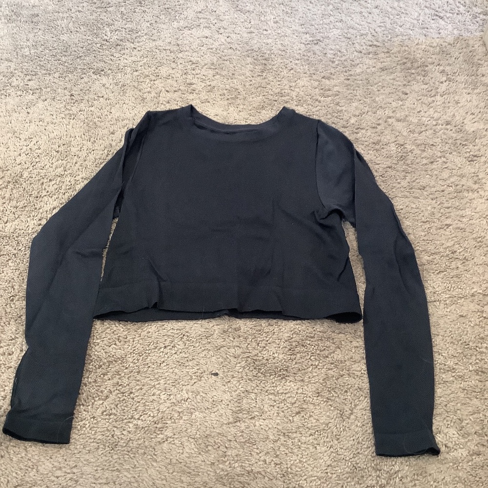 Black Ribbed Athletic Shirt